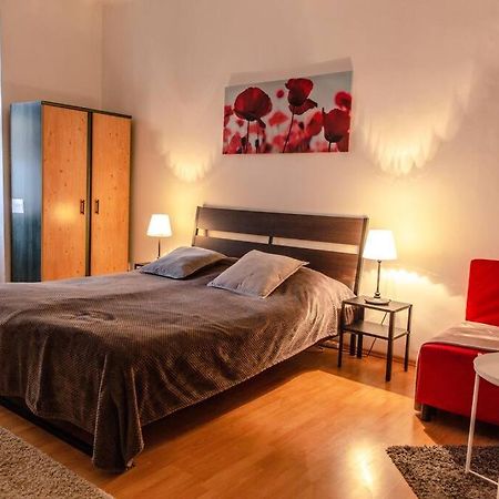 Cozy Apartment In Prague'S Best Area Esterno foto