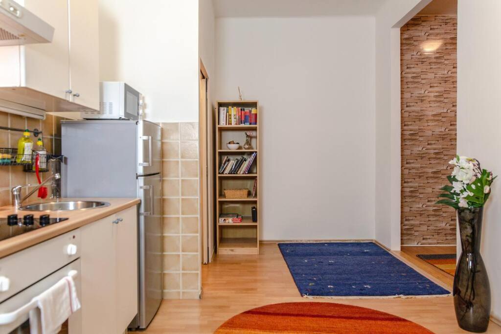 Cozy Apartment In Prague'S Best Area Esterno foto